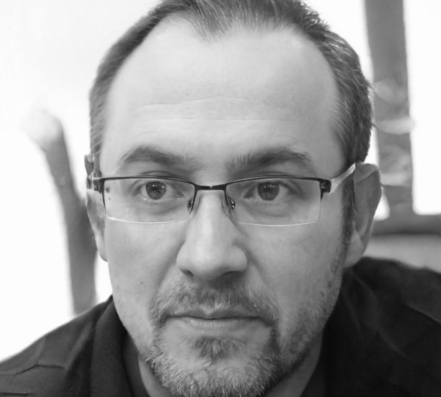 Portrait de Pierre Laurent